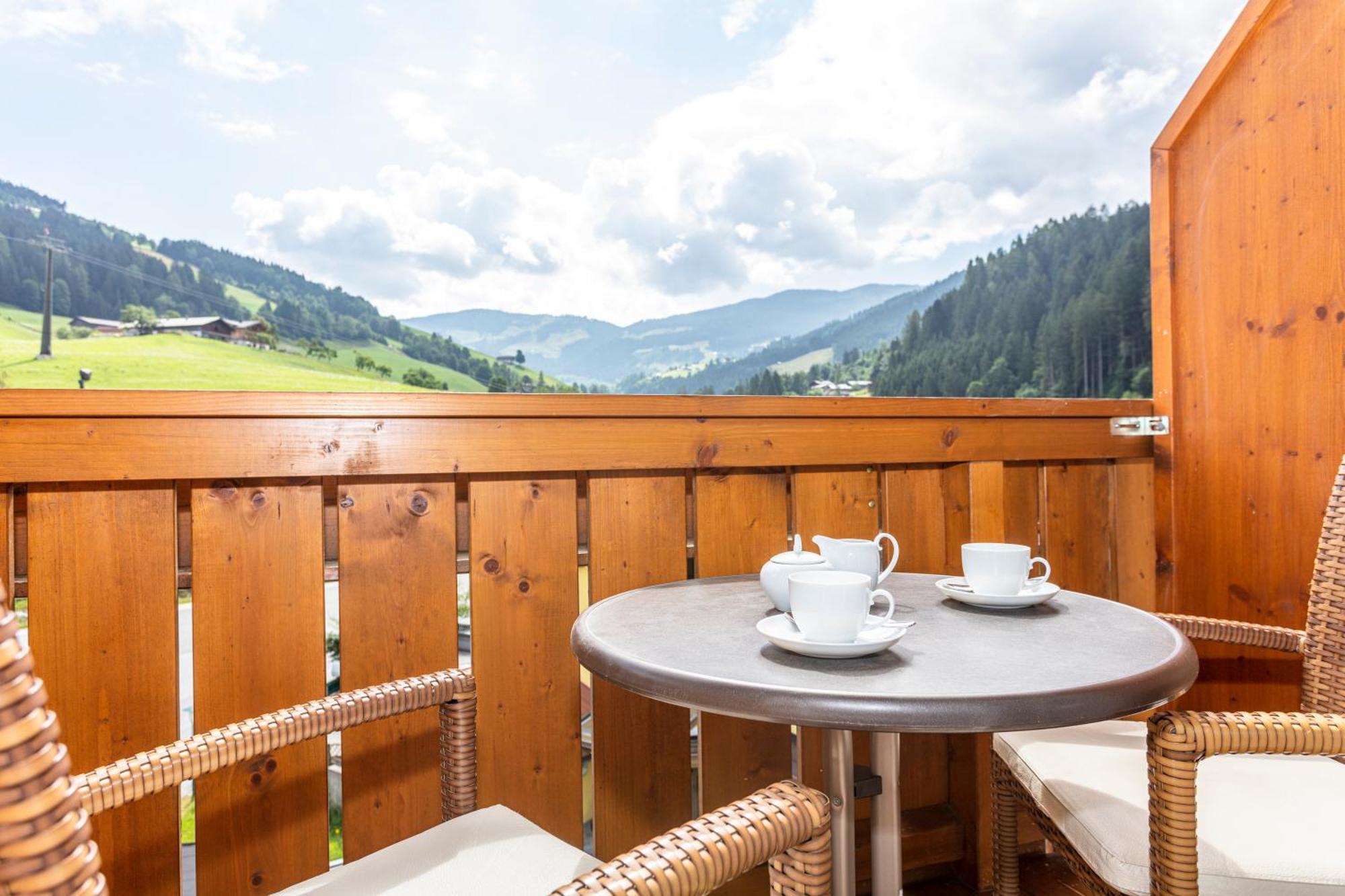 Appartements Ferienwohnungen Unser Unterberg Maria Alm am Steinernen Meer Exterior foto